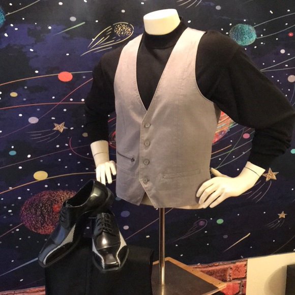 Structure Vest - Picture 10 of 17